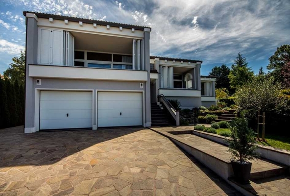 Immobilien Kroatien - Moderne Villa auf der Insel Krk zum Verkauf.