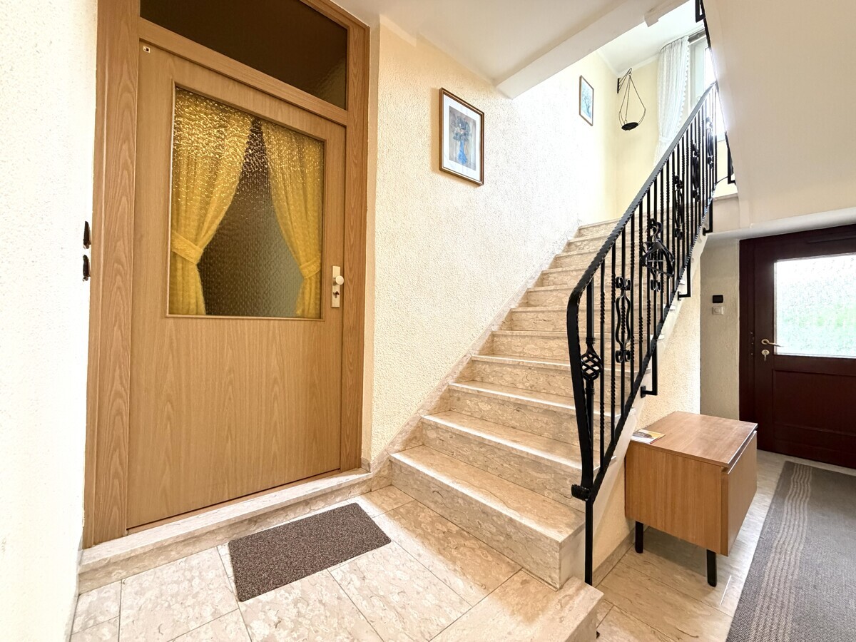 Treppenhaus EG