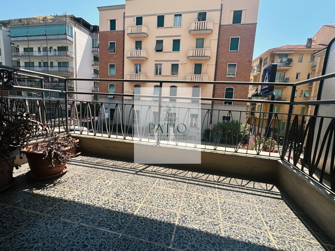 8- terrazzo 1