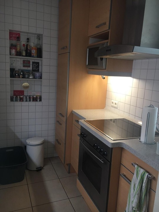 Sanierte 2 Zimmerwohnung mit neuem Duschbad in Nippes! - Foto 4