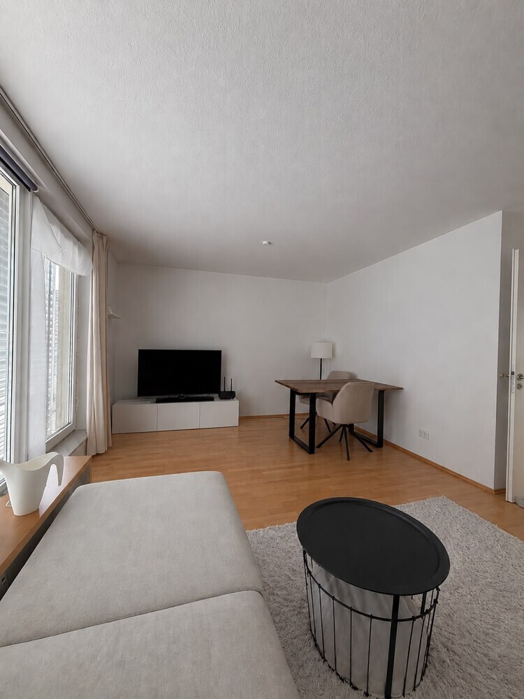 Top 3 Zimmerwohnung mit großer Sonnenterrasse in Sürth! - Photo 1