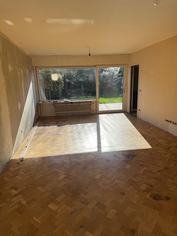 Wohnen im eigenen Haus in Rondorf mit Garten und Partykeller! - Foto 1