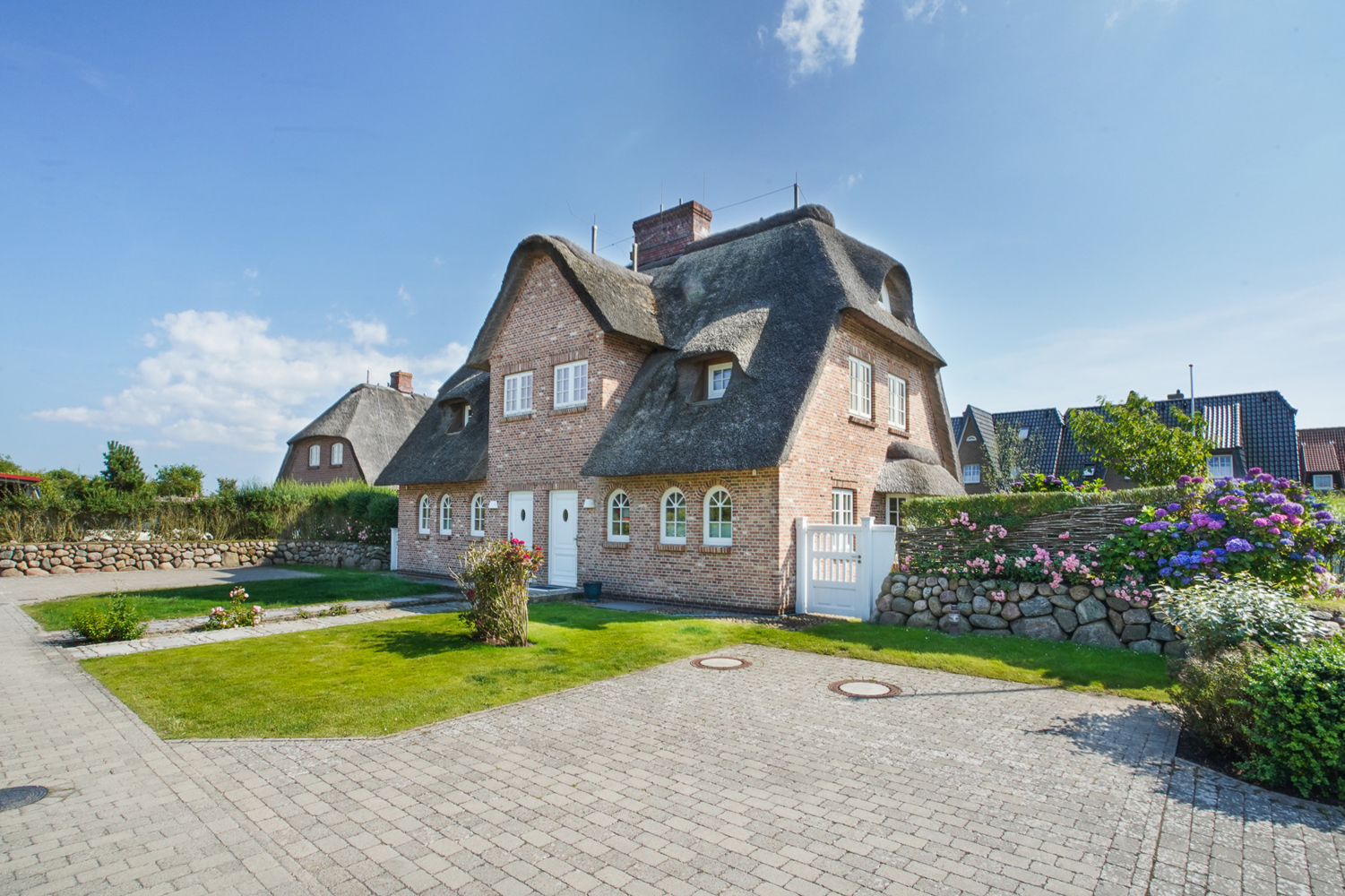 PLATZHALTER