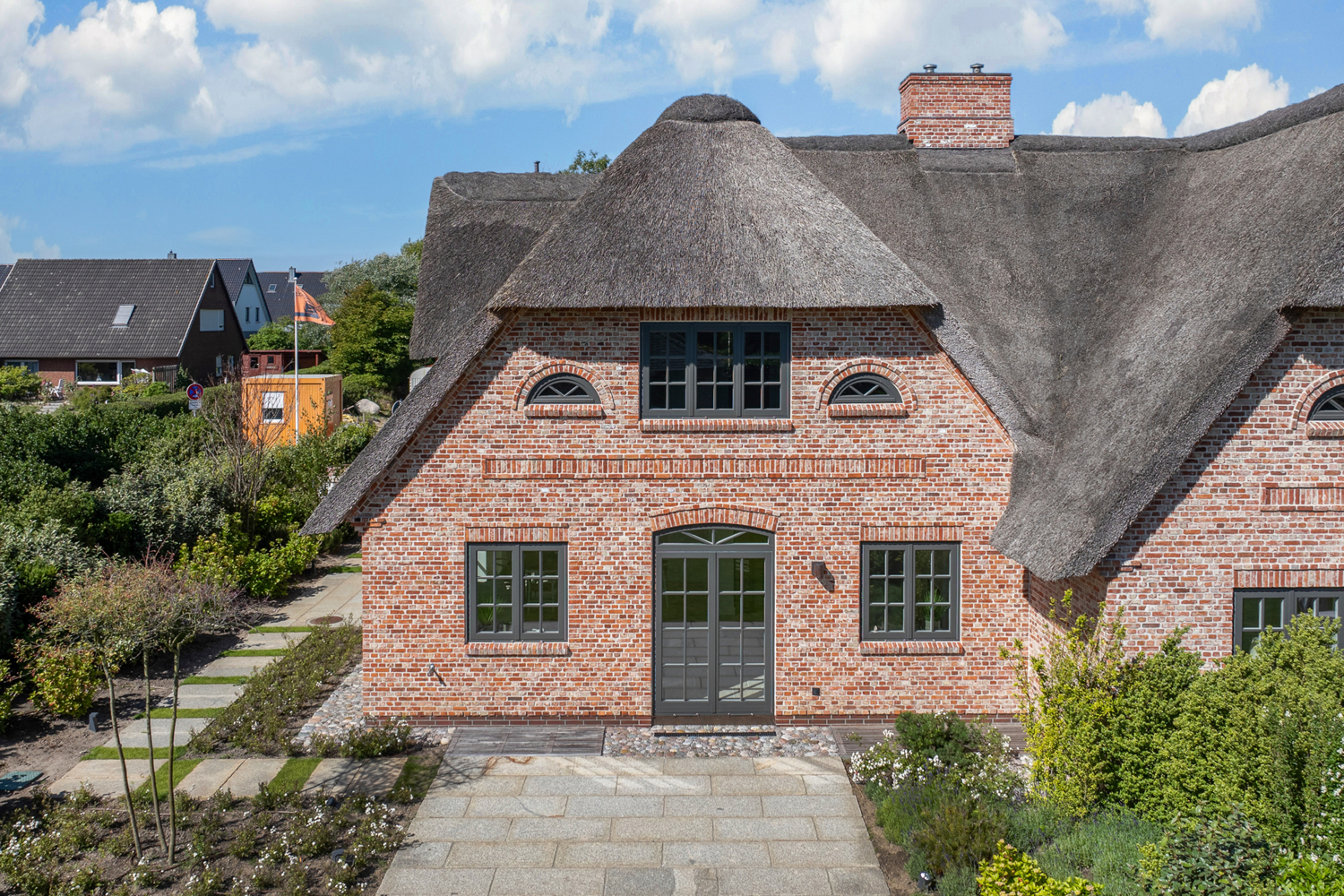 PLATZHALTER