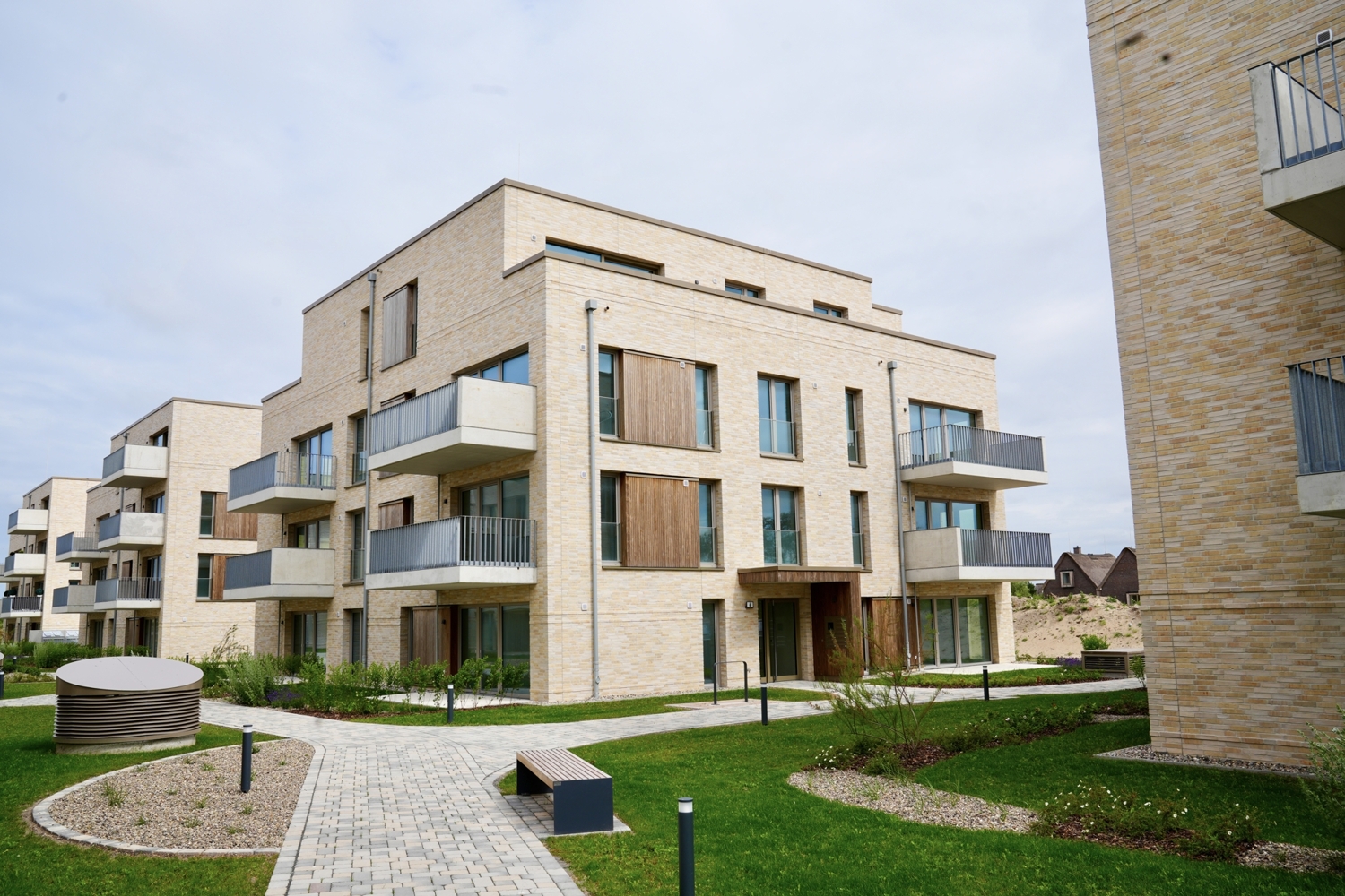 PLATZHALTER