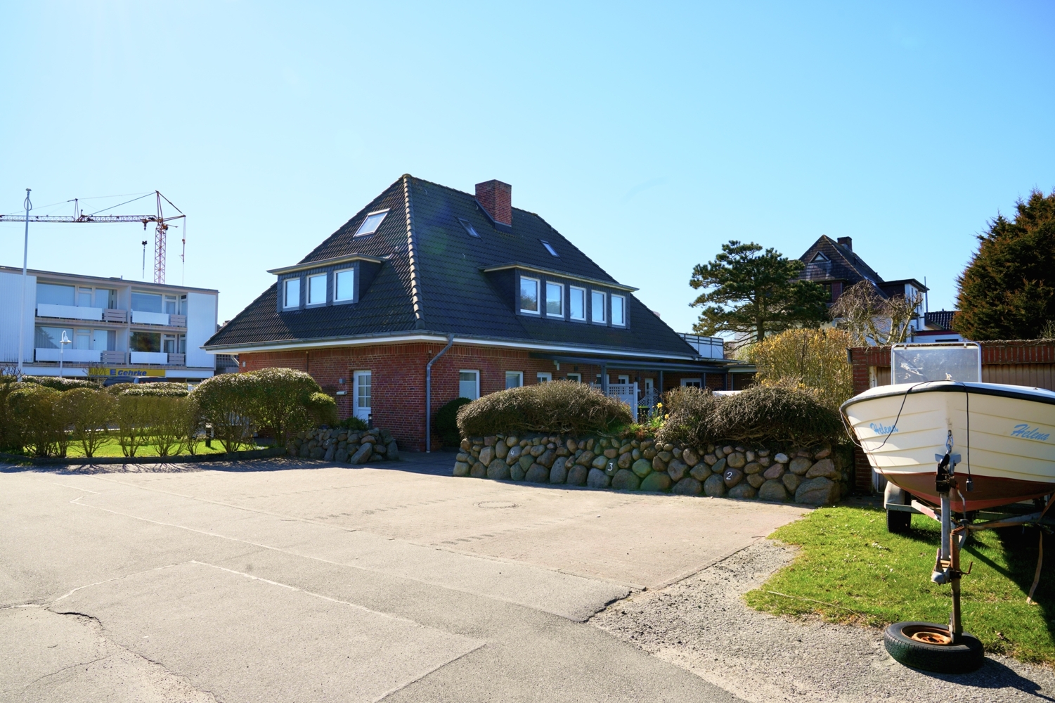 PLATZHALTER