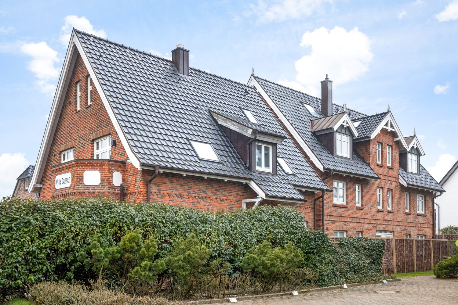 PLATZHALTER