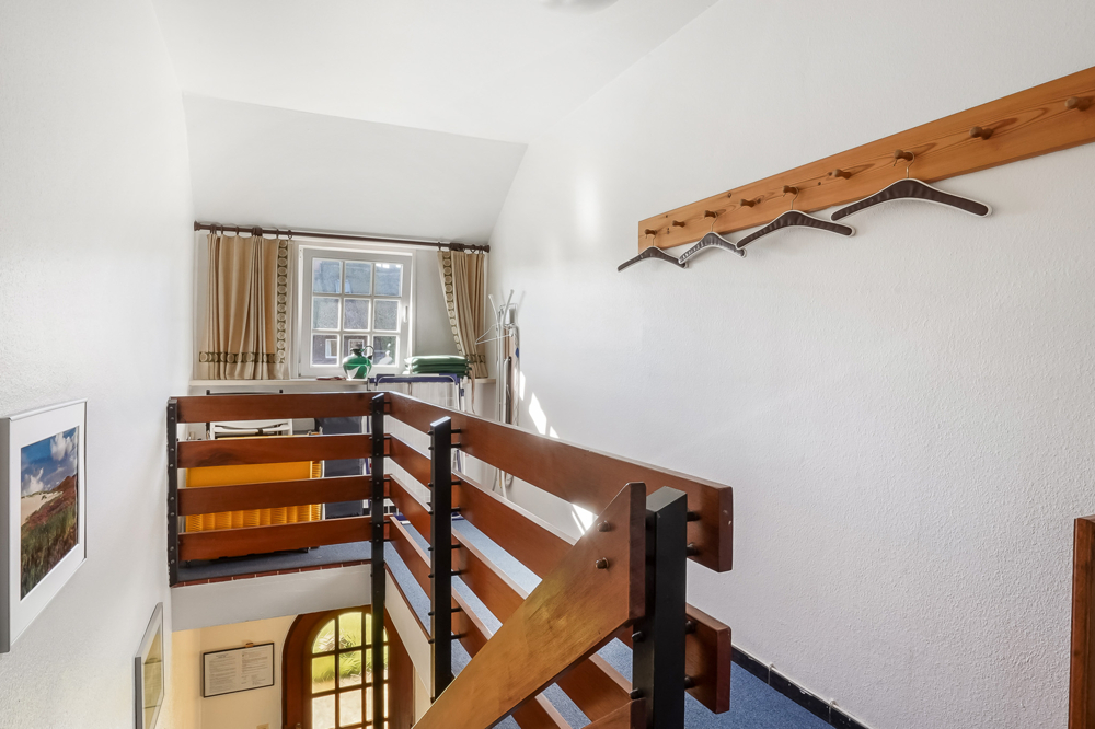 PLATZHALTER