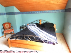 Gemütliches Schlafzimmer im DG