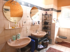 Badezimmer 2 DG