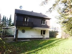 Gartenblick zum Haus