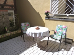 Terrasse EG links