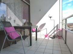 Schöne, große Loggia