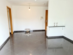 Wohn-/Esszimmer Bild 3