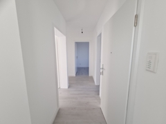 Großzügige Flure im EG und OG