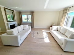 Schöner Platz mit Kamin