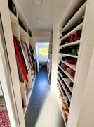 Begehbarer Kleiderschrank 