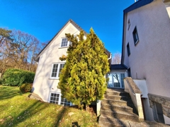 Hausansicht mit Eingang