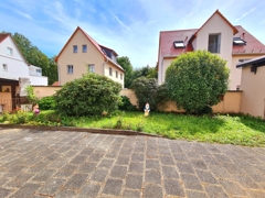 Grünfläche im Innenhof