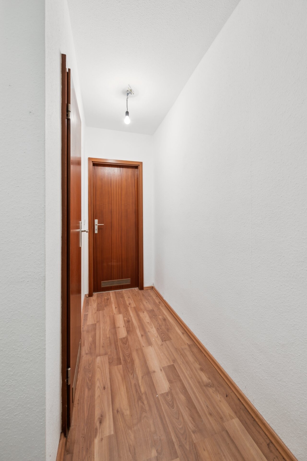 Estate Picture
