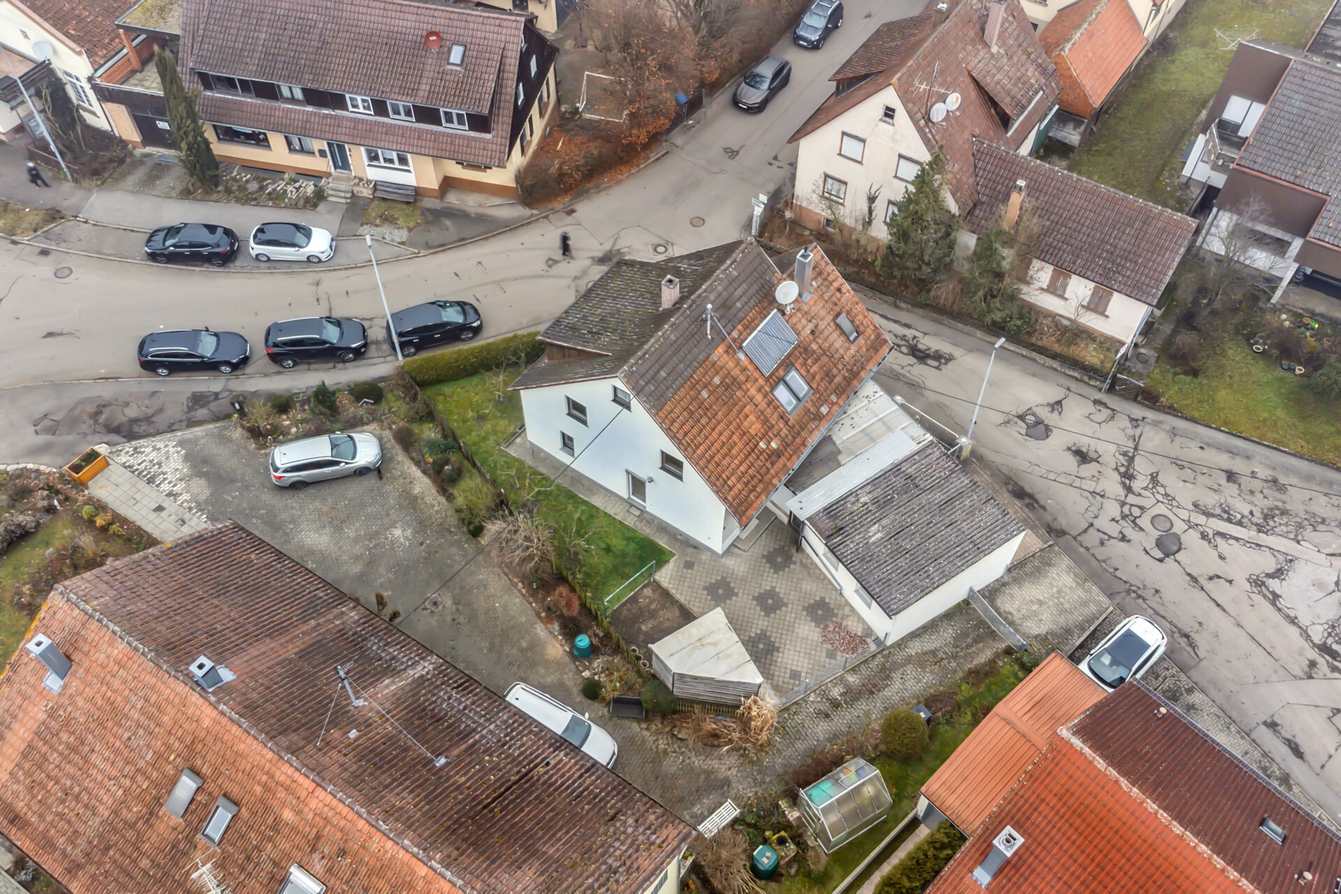 Estate Picture