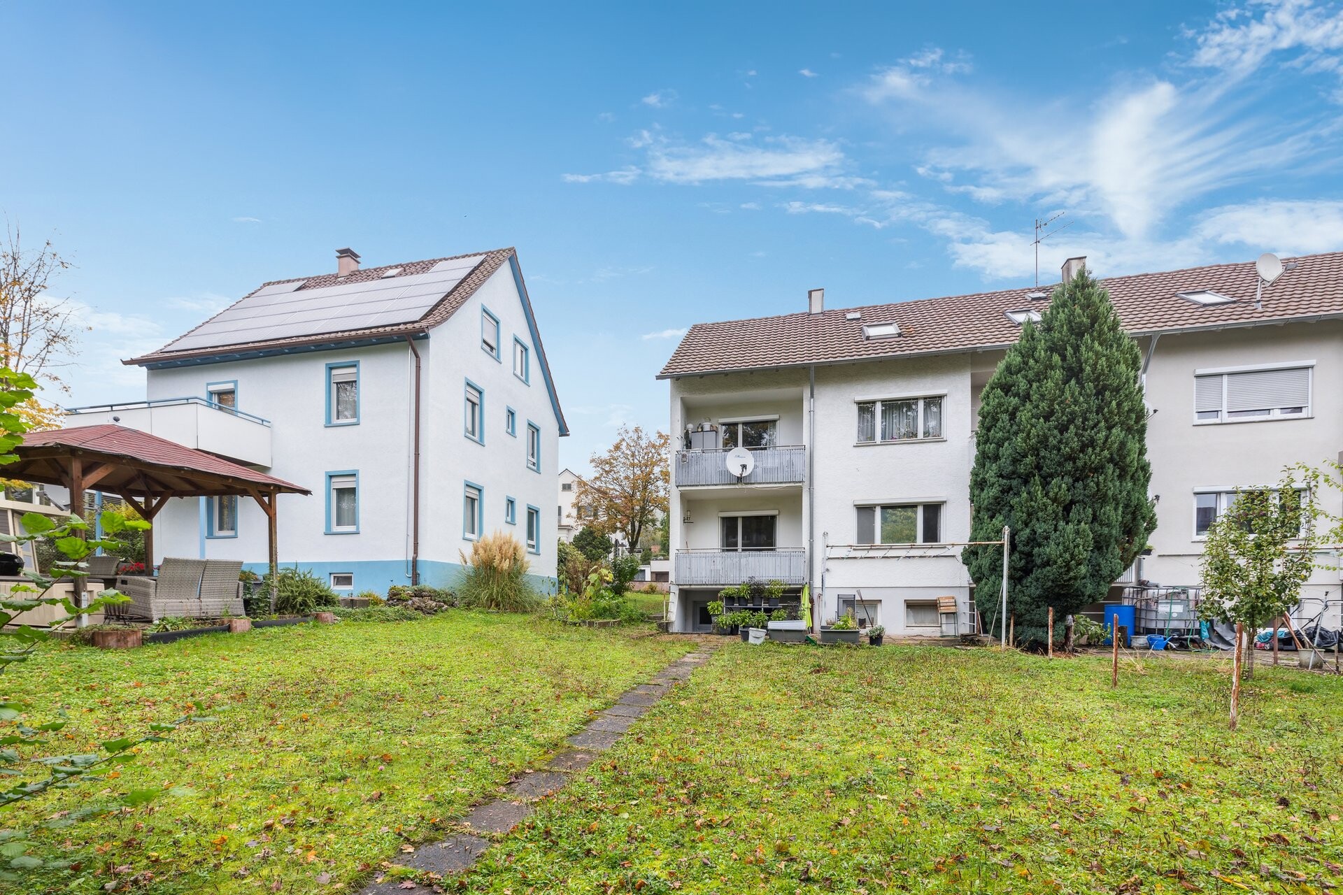 Estate Picture