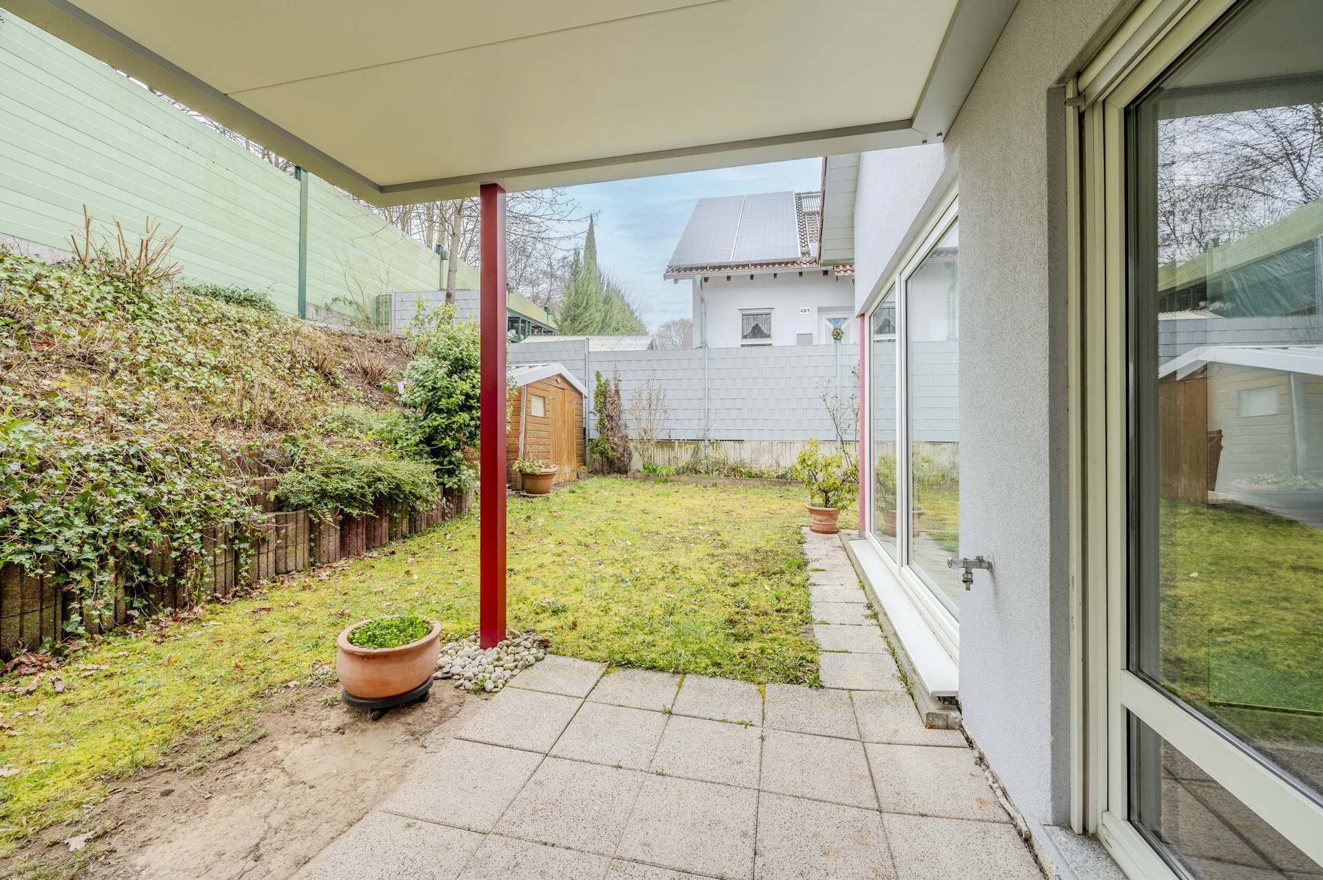 Estate Picture