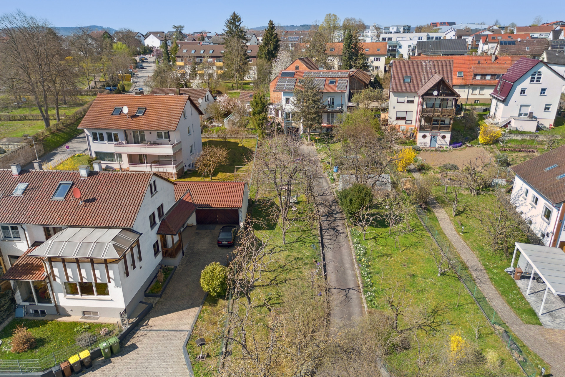 Estate Picture