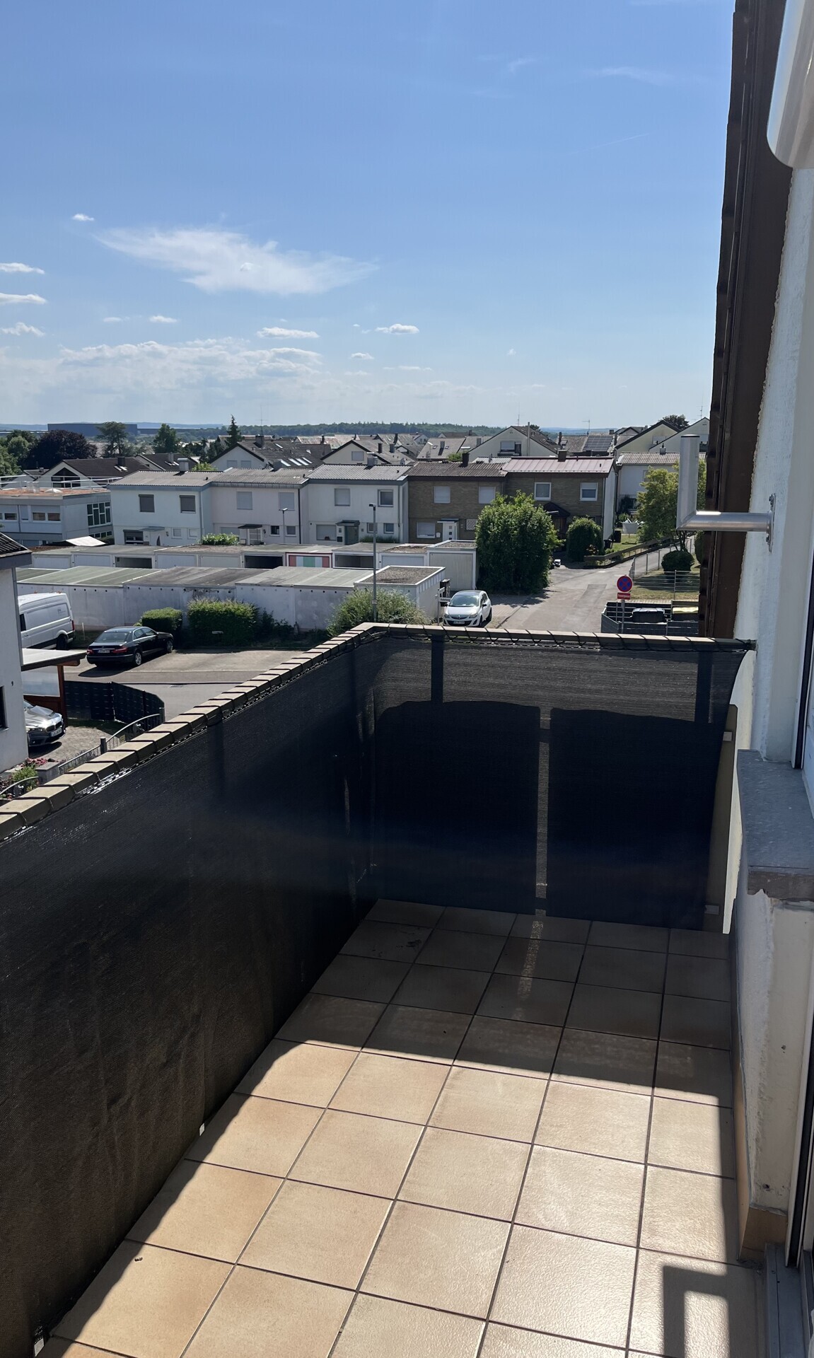 Estate Picture
