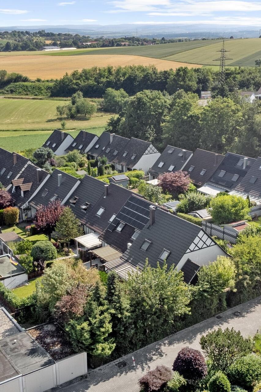 Estate Picture