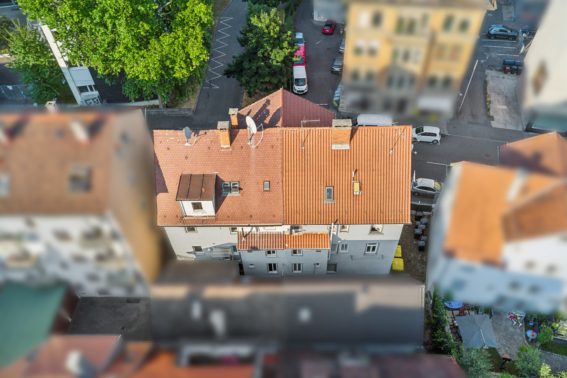 Estate Picture