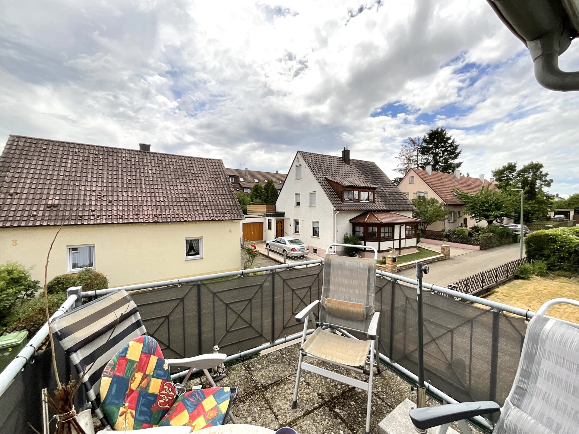 Estate Picture
