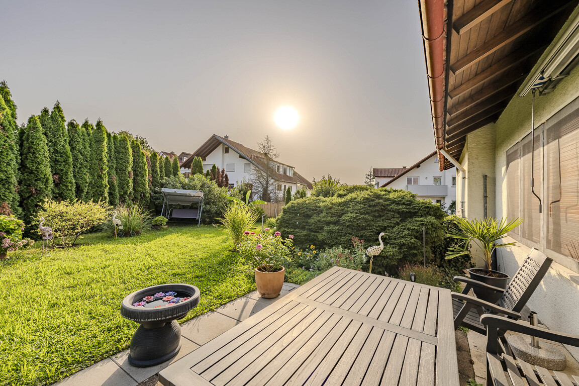 Estate Picture