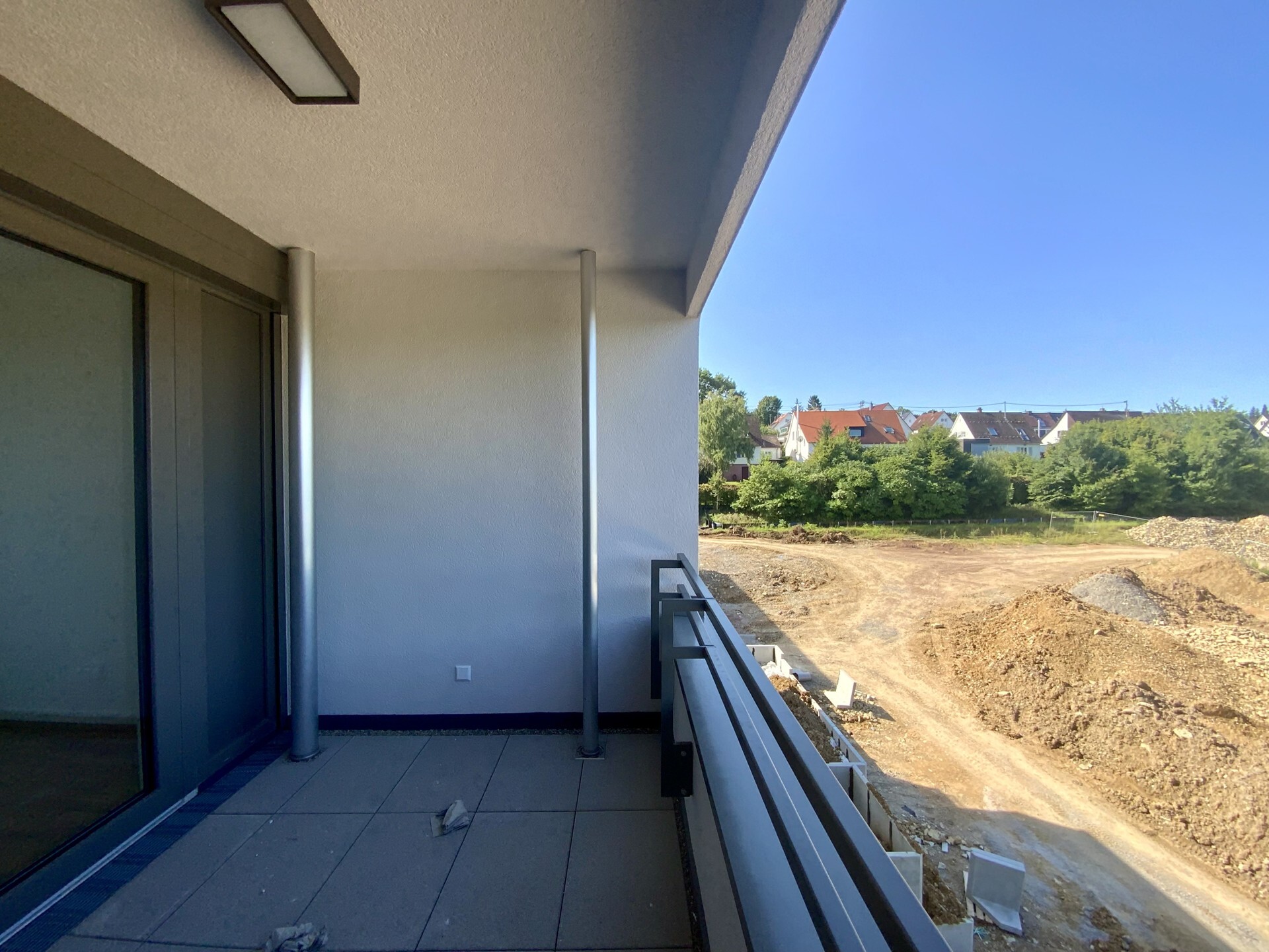 Estate Picture