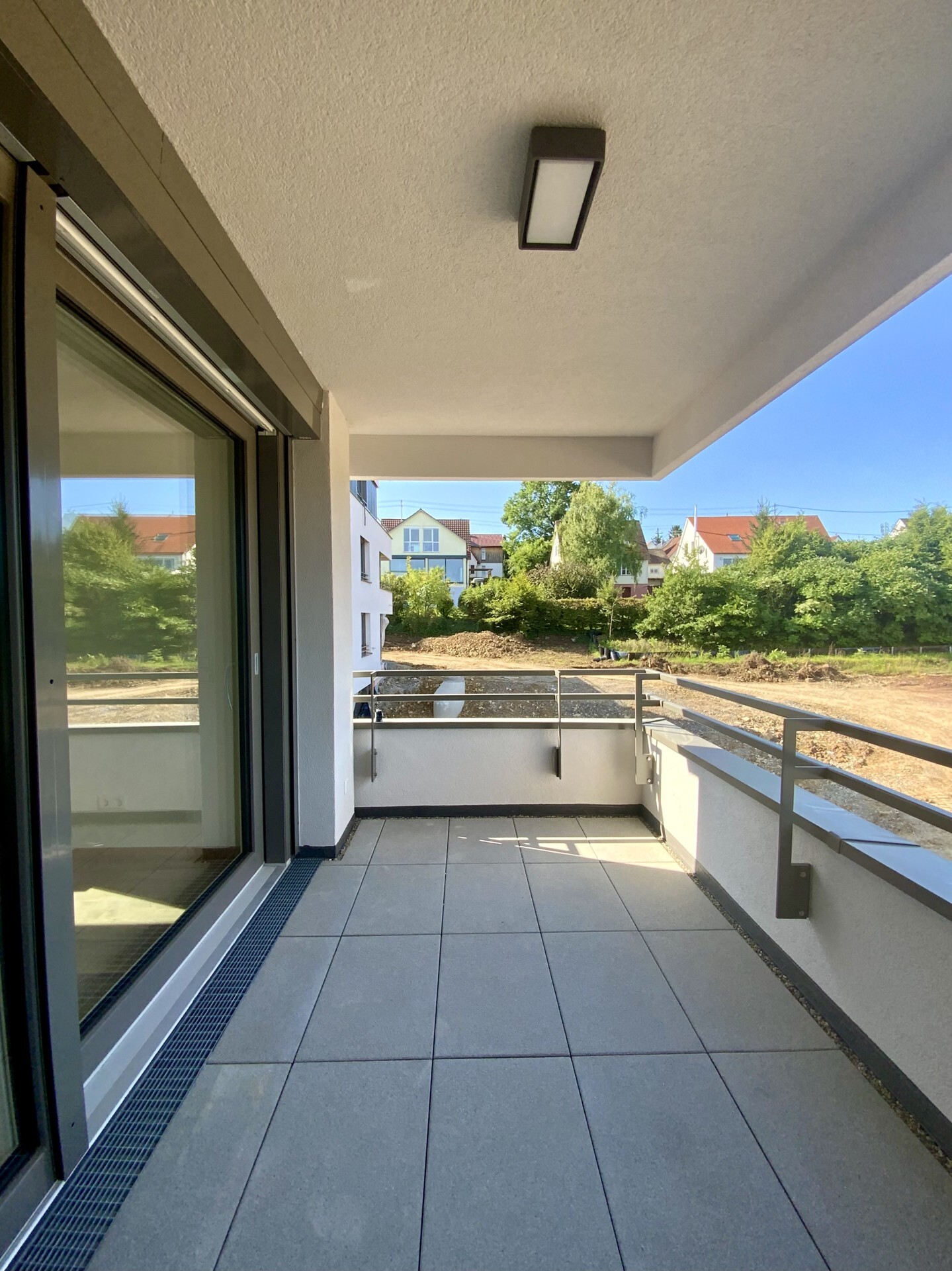 Estate Picture