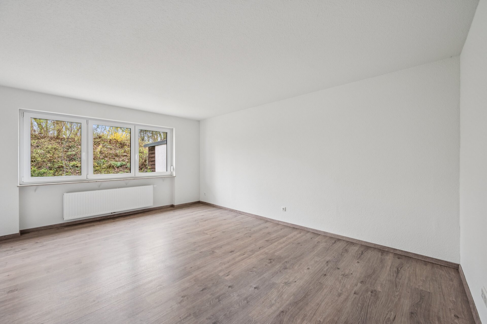 Estate Image