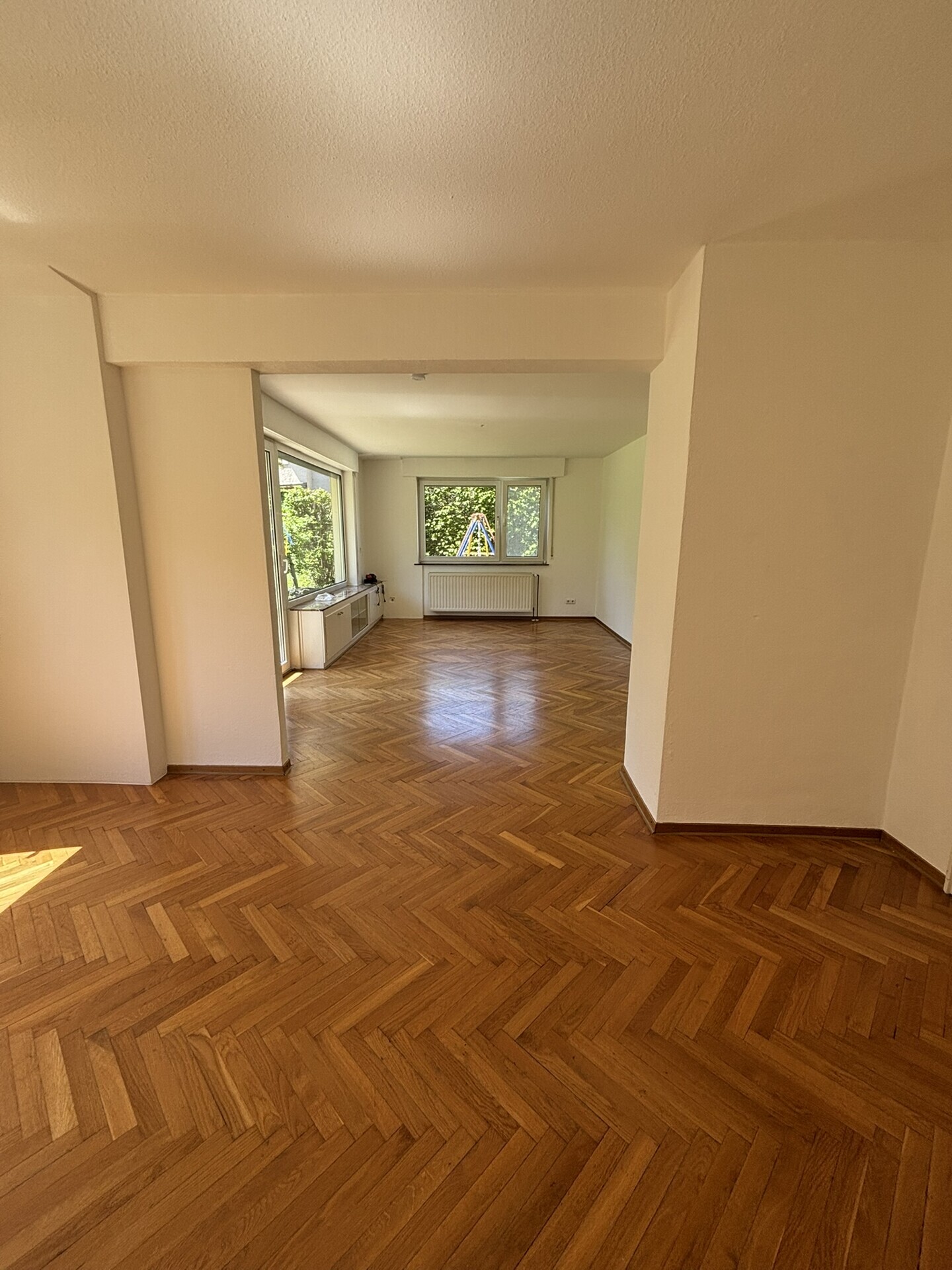 Estate Image