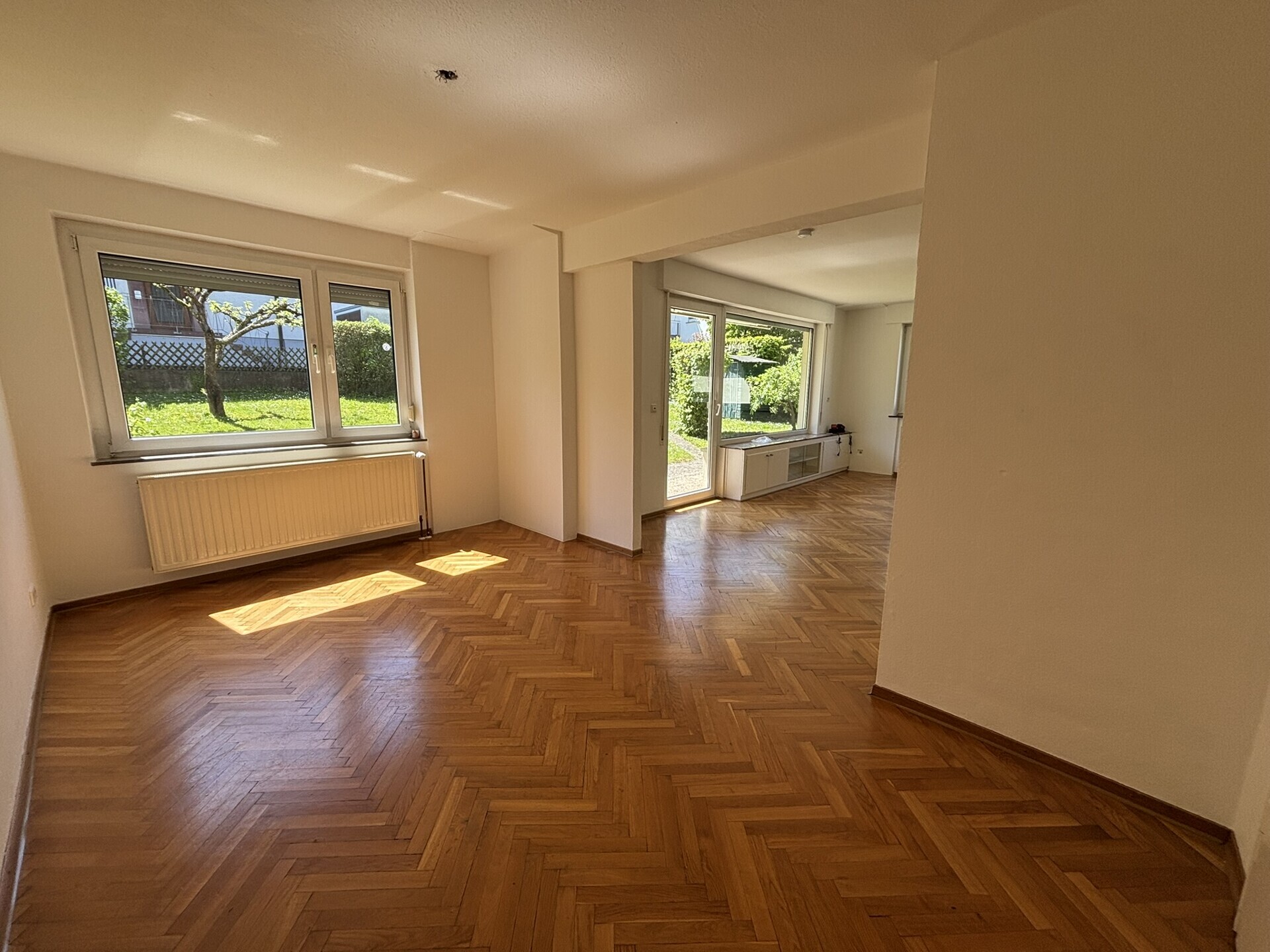 Estate Image