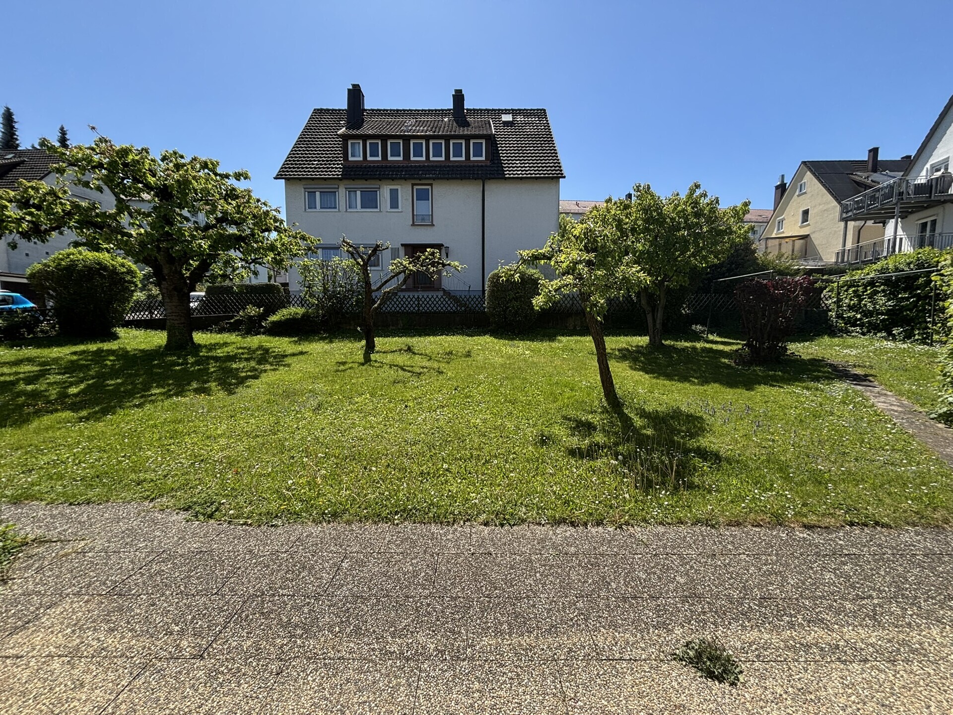 Estate Image
