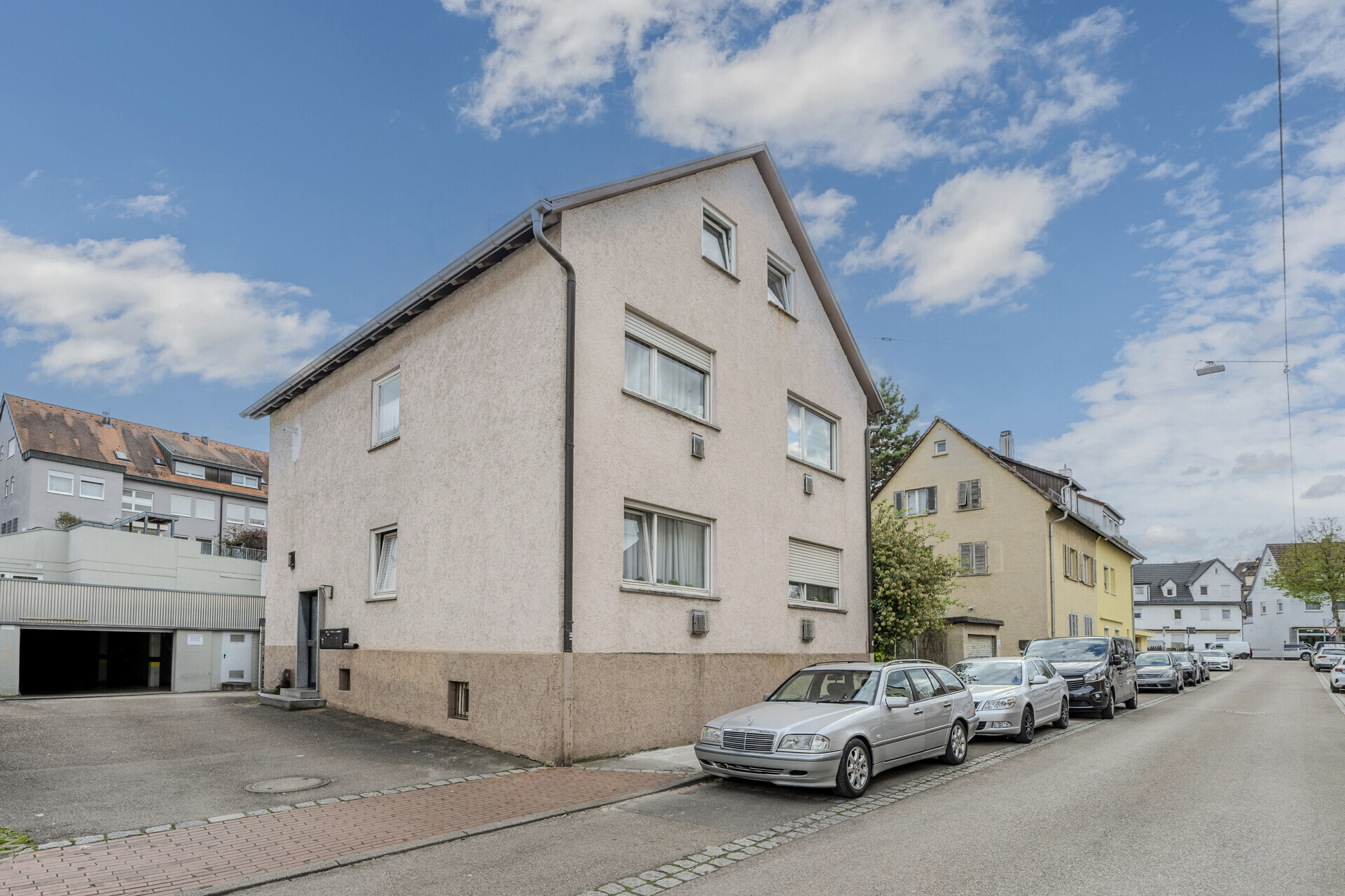 Estate Image