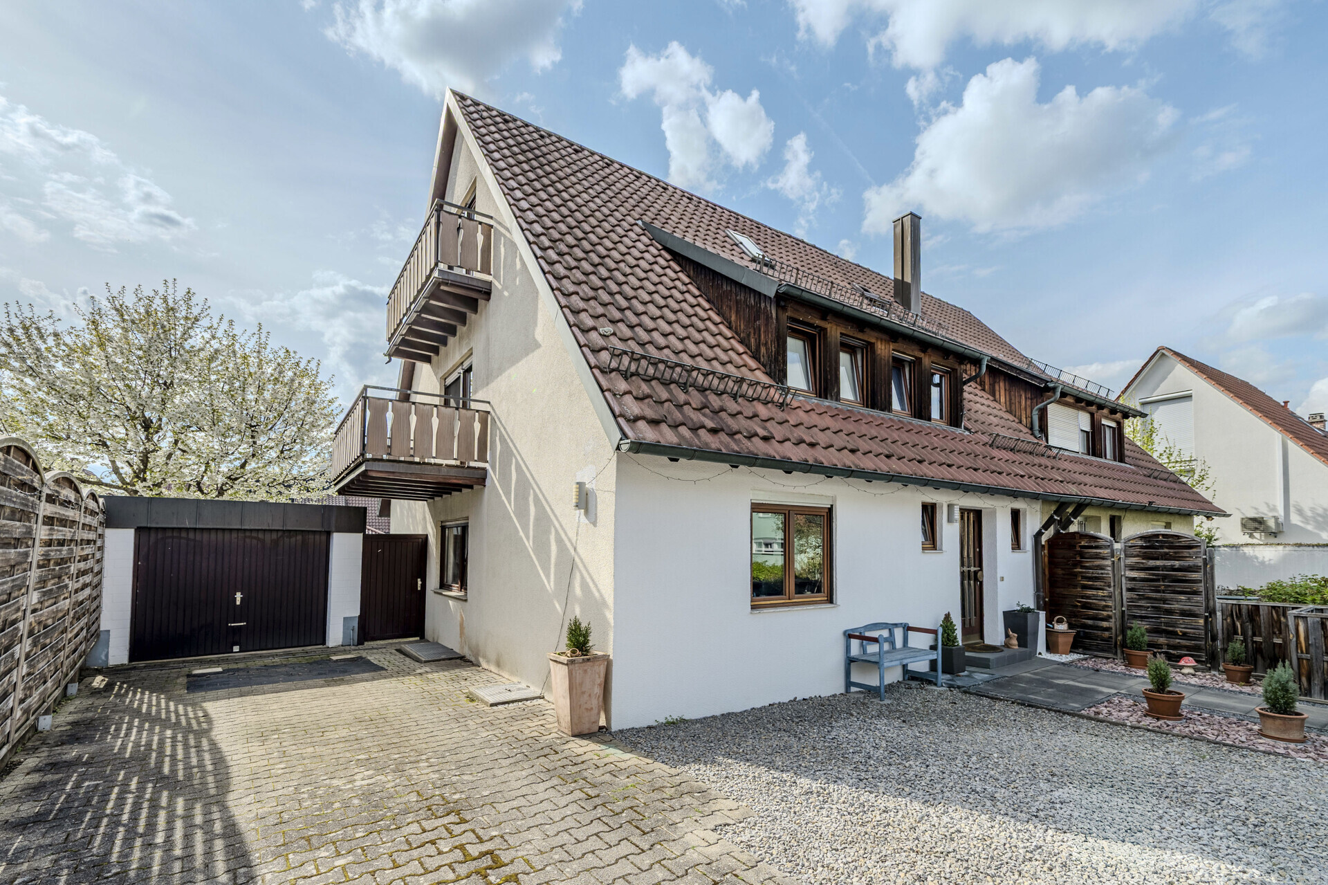 Estate Image