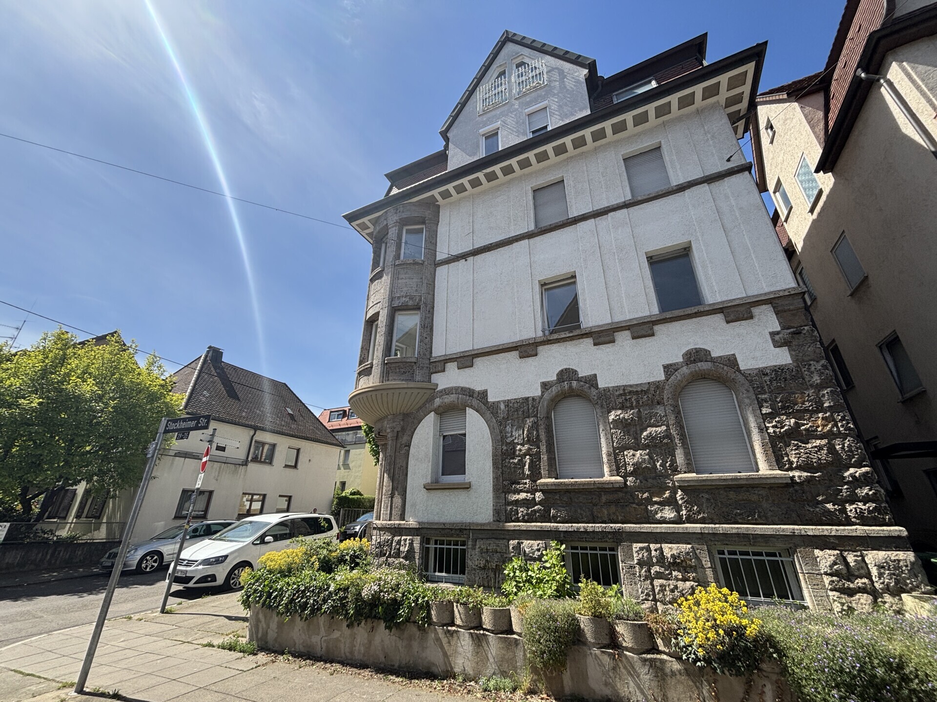 Estate Image