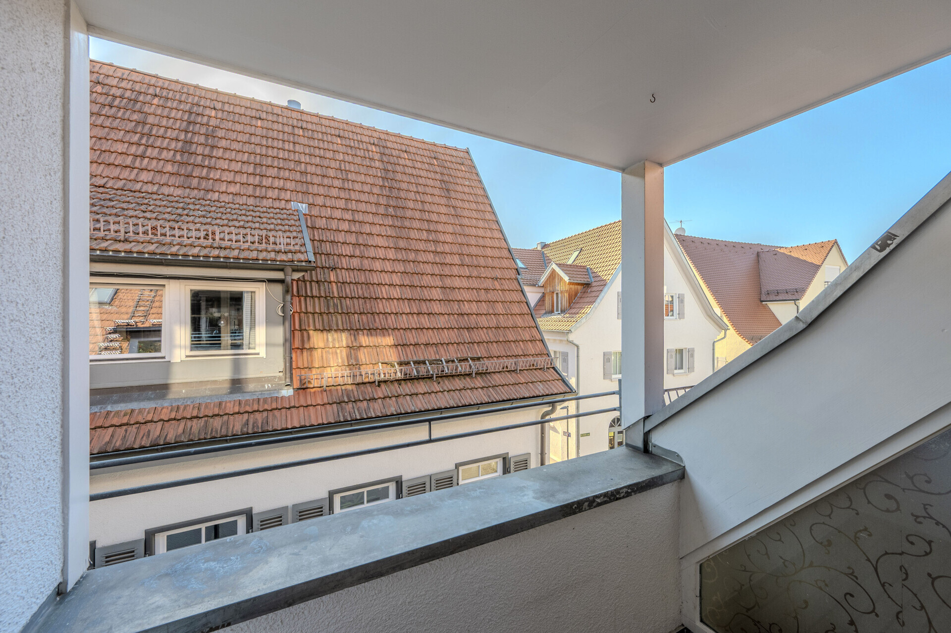 Estate Image