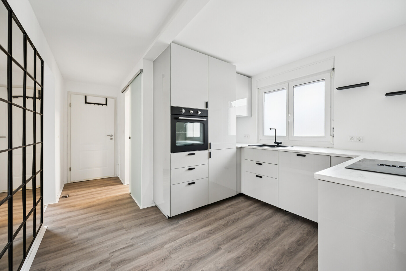 Moderne Einbauküche