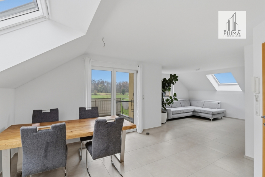 Wohn- und Essbereich OG