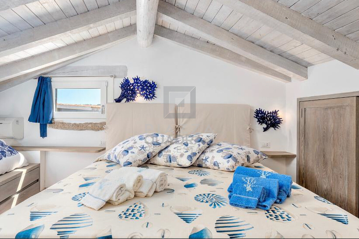 PHOTO-2021-06-07-08-18-40 4-Enhanced-SR