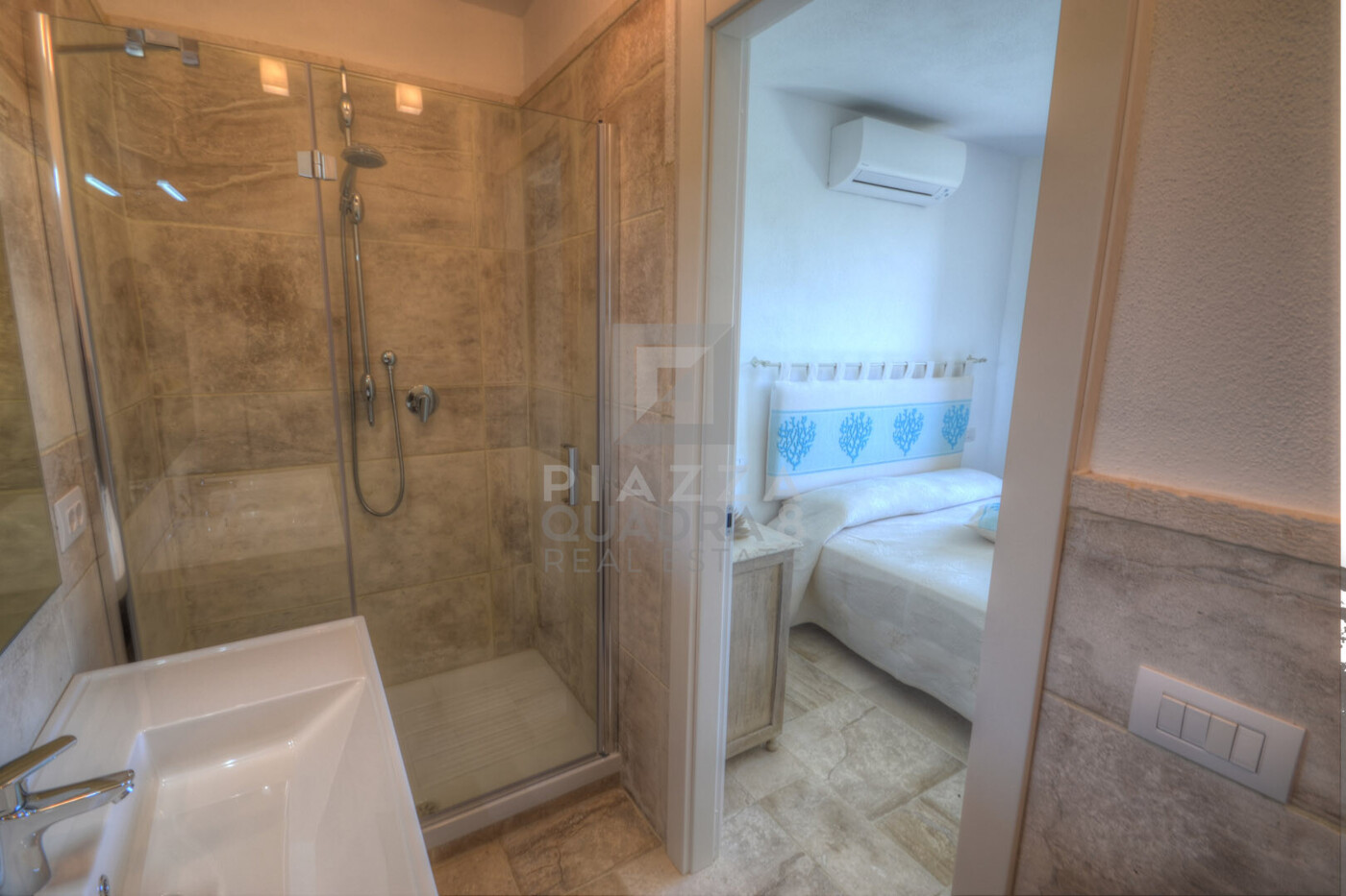 Bagno camera esterna 2