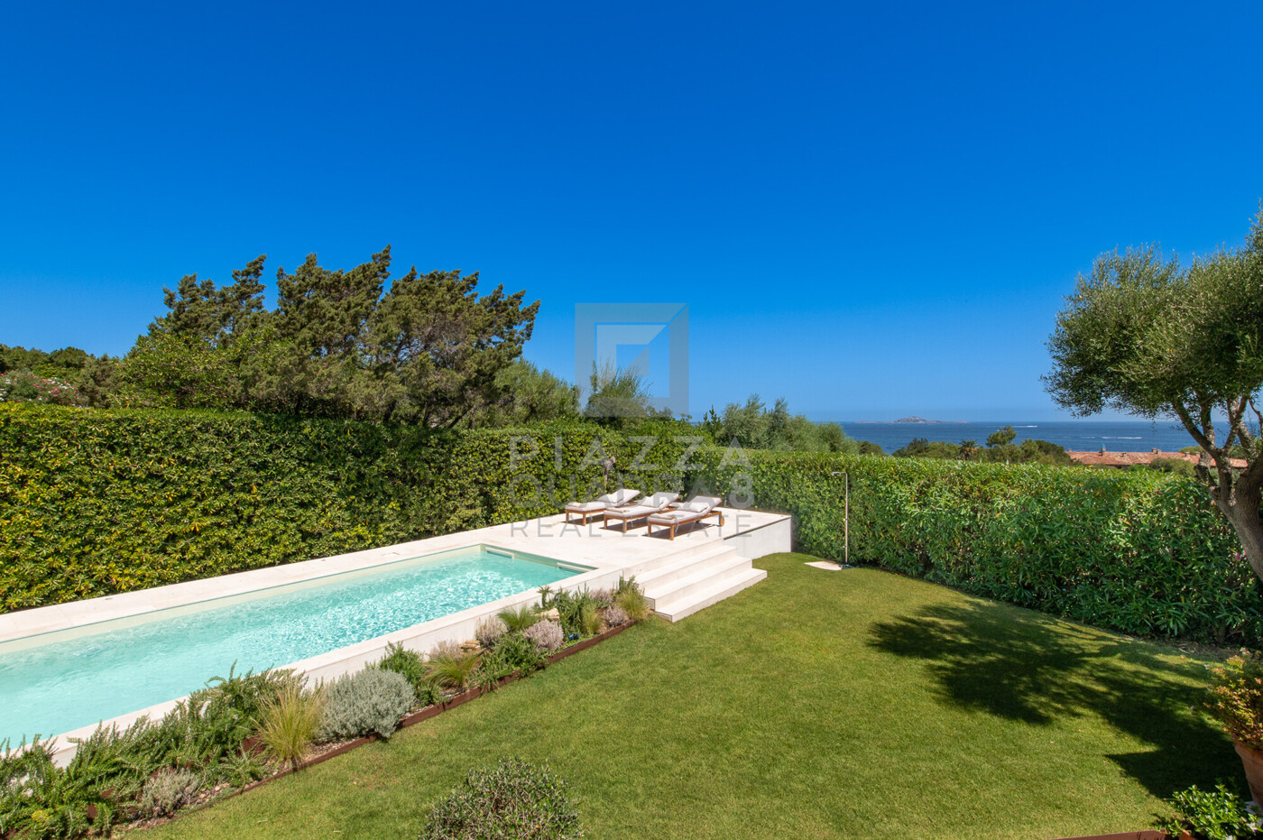 Piscina e vista