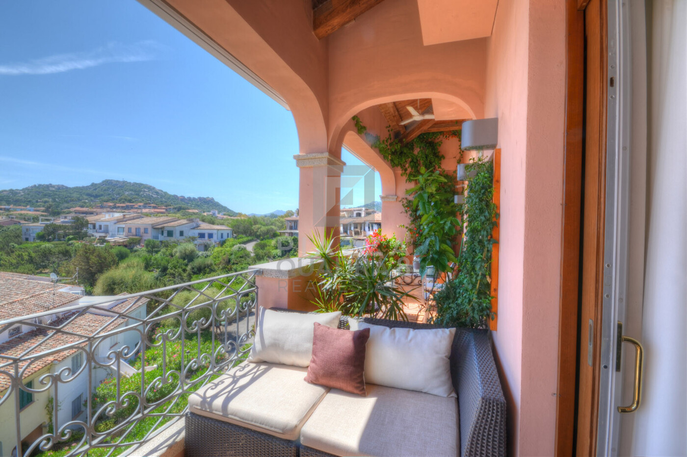 DSC_0006_07_08_09_10_tonemapped