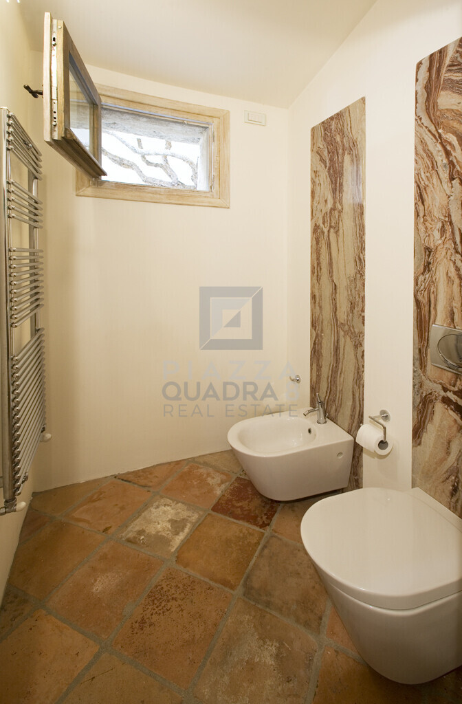 081 bagno stazzo